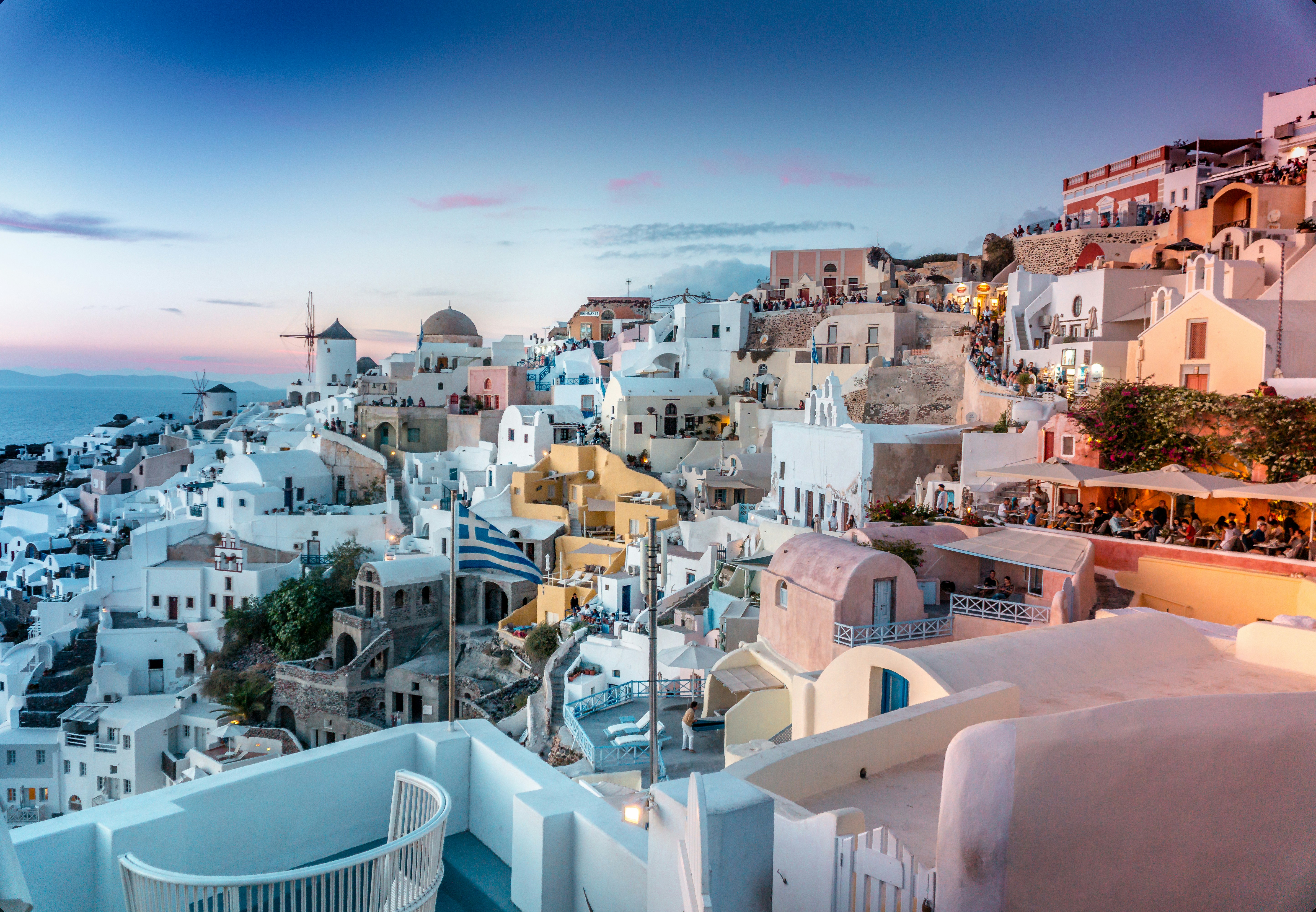 Tur Santorini + Degustare Vinuri și Apus în Oia